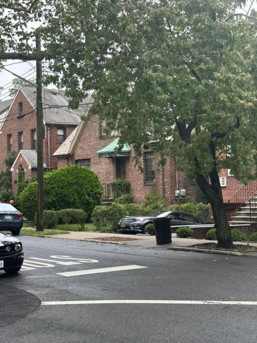 Morris Park Area Leilighet New York Eksteriør bilde
